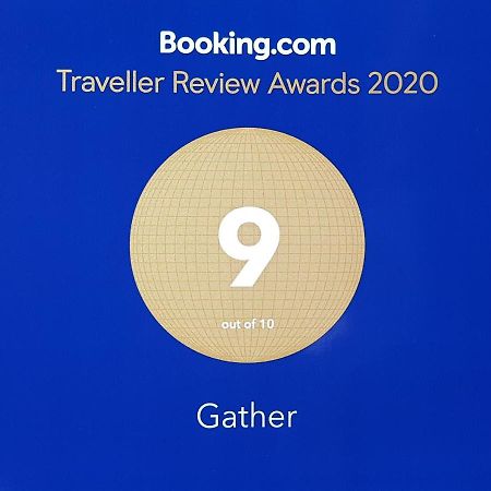 Gather تاينان المظهر الخارجي الصورة